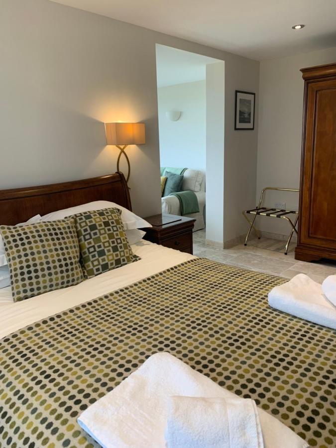 Craig-Y-Mor Suites With Sea Views Whitesands St Davids Exterior photo